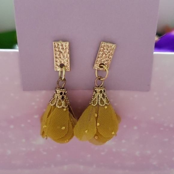 hand made Jewelry - Gold earrings with mustard tassel. Nwt